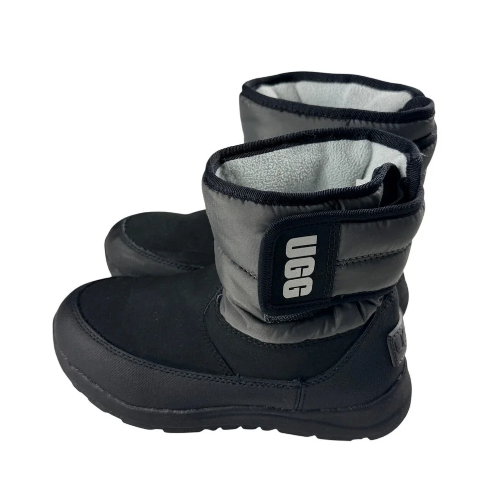 UGG Butte II CWR‎ Kids Black Grey Winter Snow Boots 1122371K Size 13 Insulated